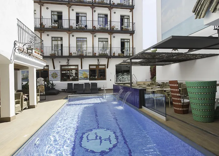 فندق Neptuno & 4 Sup 4*