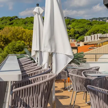 Hotel Neptuno & 4 Sup