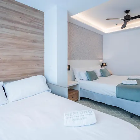 Hotel Neptuno & 4 Sup