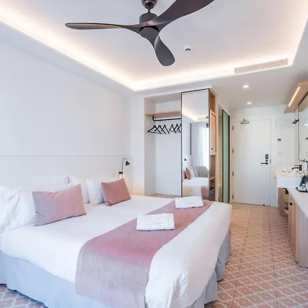 Neptuno & 4 Sup Hotel 4*