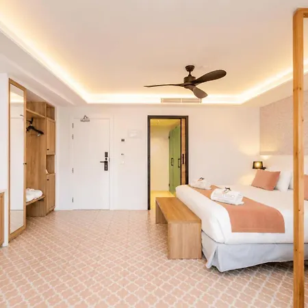Neptuno & 4 Sup Otel
