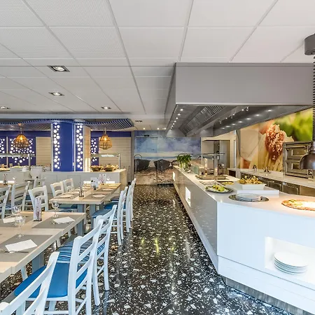 Neptuno & 4 Sup Hotel 4*