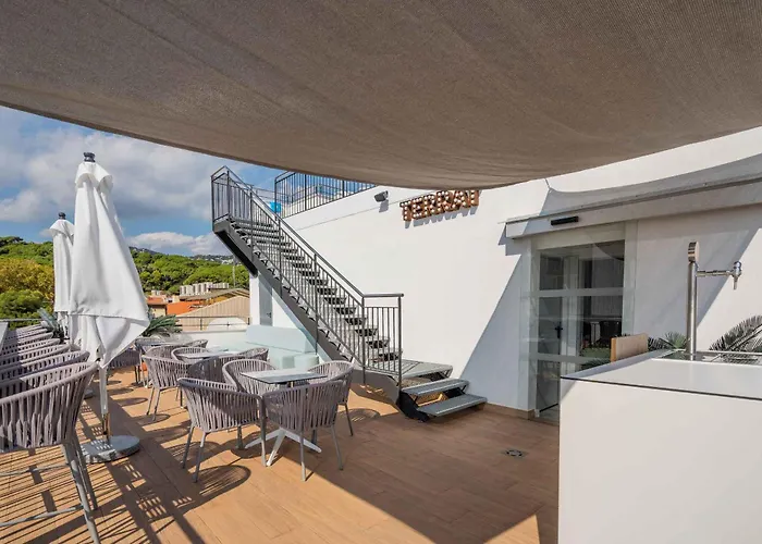Hotel Neptuno & 4 Sup Calella